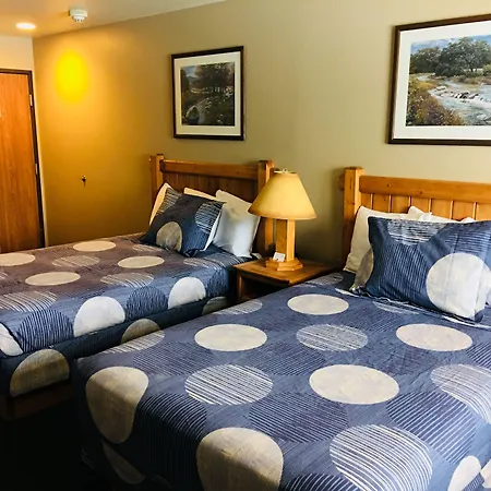 Boulder Creek Inn-2