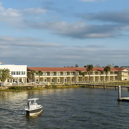 Marker 8 Hotel And Marina-2