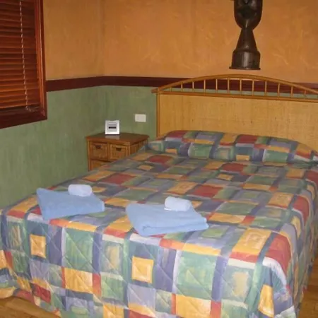 Ivanhoe Village Caravan Resort-2