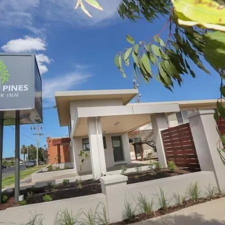 Seven Pines Motor Inn-2