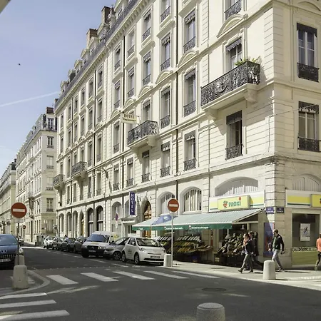 Hotel Vaubecour - Centre Lyon Ainay - Perrache-3