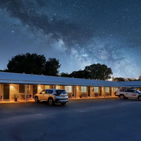 Riverland Motor Inn-2