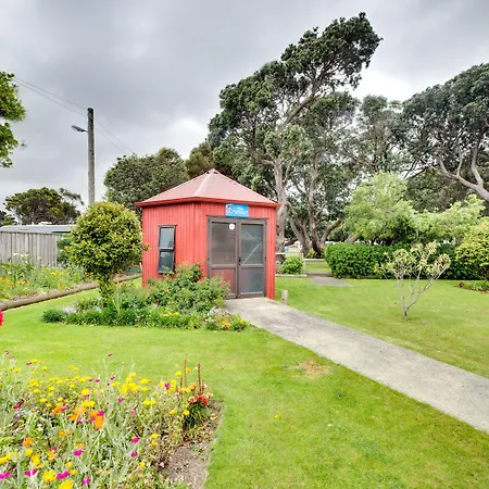 Wellington Top 10 Holiday Park-2