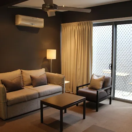 Portman House-3