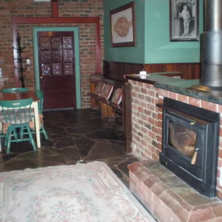 Eagle Foundry Bed & Breakfast-3