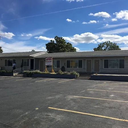 Umatilla Inn & Suites-3