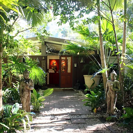 Songbirds Rainforest Retreat-2