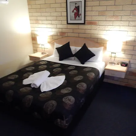 Cotswold Motor Inn-2