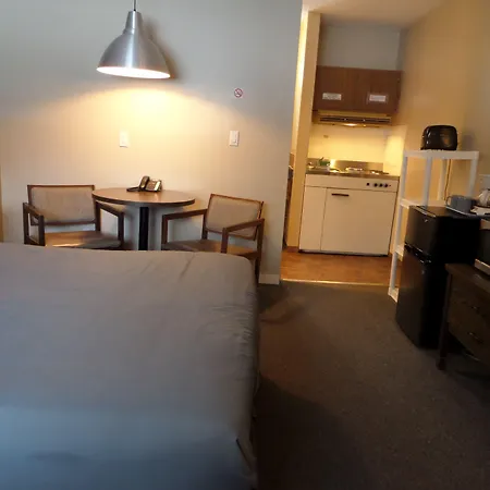 Ray Lyn Motel-3