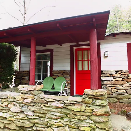 The Pines Cottages-2