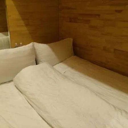 Box Hotel-3