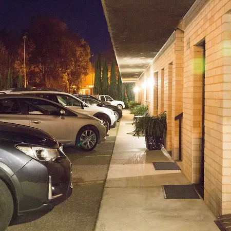 Centralpoint Motel-3