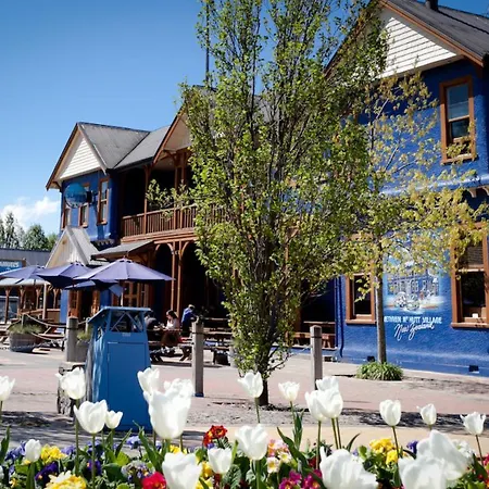 The Blue Pub-3