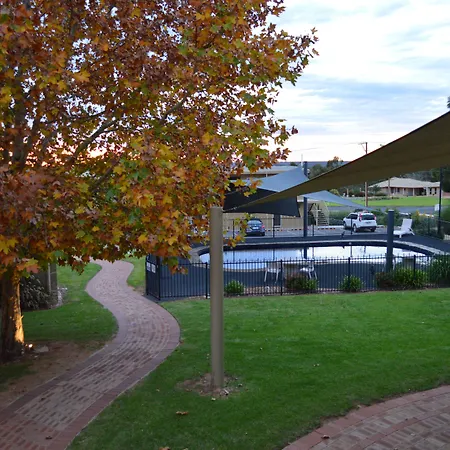 Loxton Community Hotel Motel-3