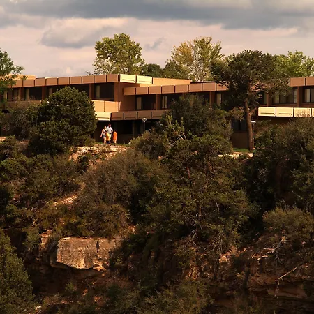 Thunderbird Lodge-3