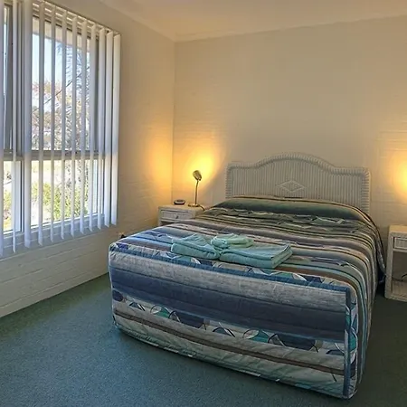 Merimbula Beach Apartments-3