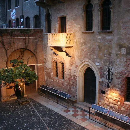La Corte Di Giulietta-3