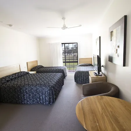 Tocumwal Golf Resort-3