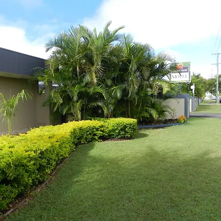 Golden Palms Motor Inn-2