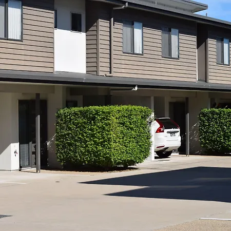 Gladstone Heights Executive Apartments-2