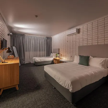 Palms Hotel-3