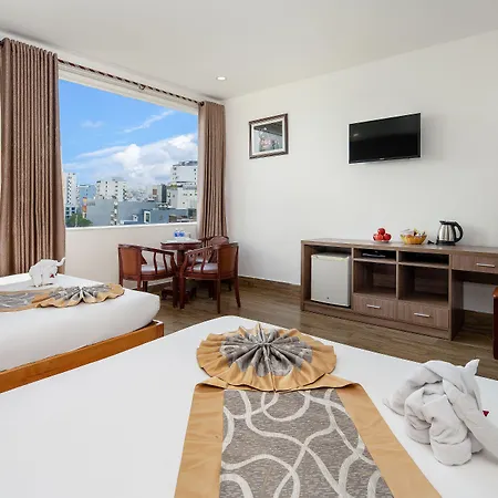 Valencia Da Nang Beach Hotel-3