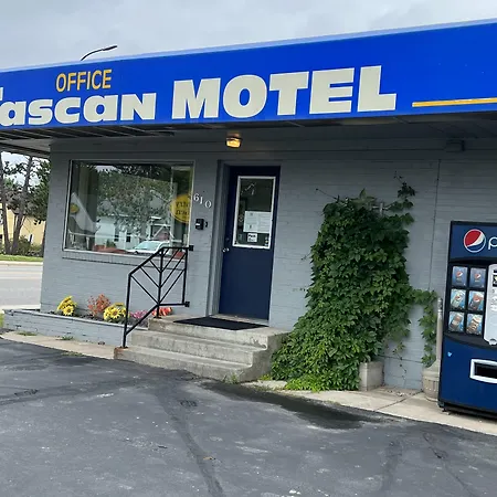 Itascan Motel-3