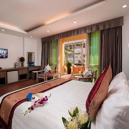 Van Mieu Hotel-3
