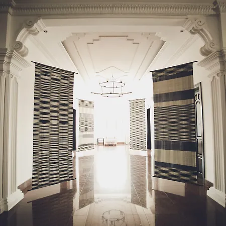 White Mansion-3