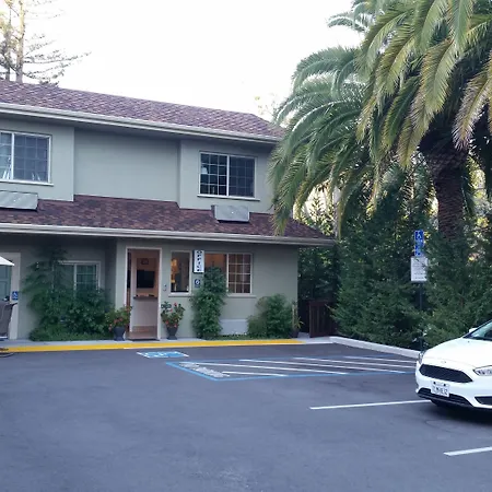 Marin Lodge-3