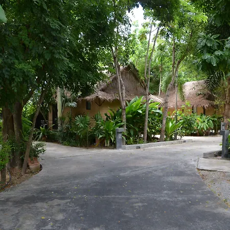 Inrawadee Resort-2