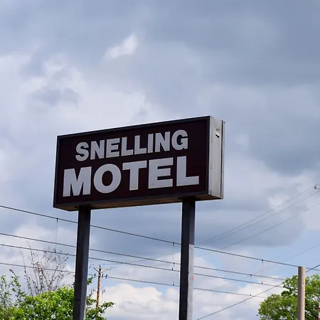 Snelling Motor Inn-2