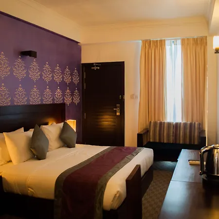 Ceylon City Hotel, Colombo-3