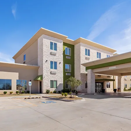 Best Western Lindsay Inn & Suites-2