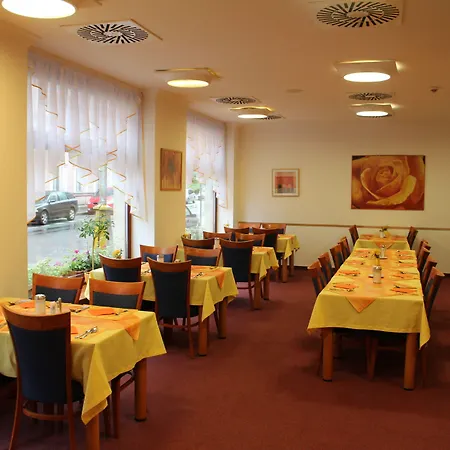 Hotel Ruze-3