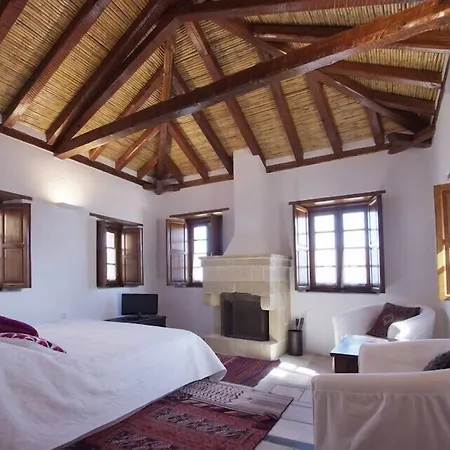 Malvasia Traditional Hotel-2