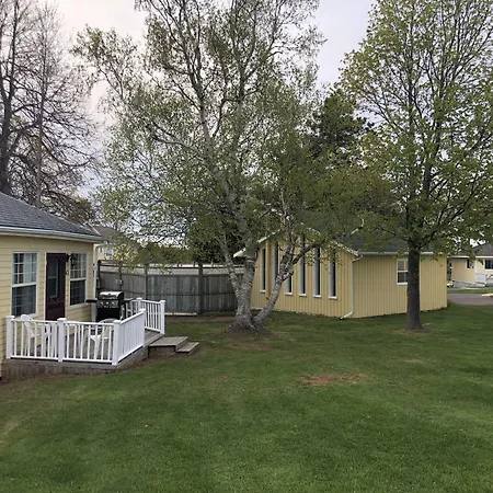 The Cavendish Motel-3