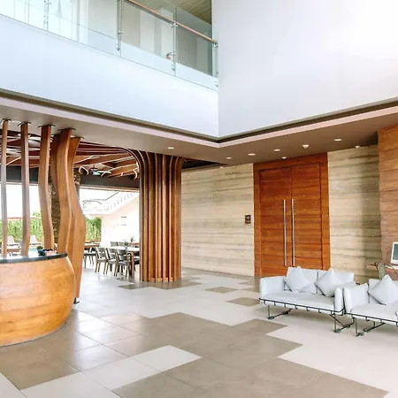 Mahogany Hotel-3