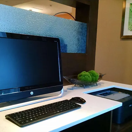 Best Western Plus Flatonia Inn-3