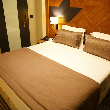 Ramada By Wyndham Mersin-3