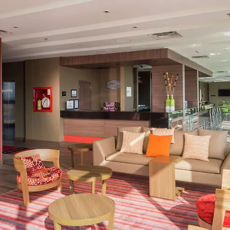 Hampton By Hilton Yopal-2