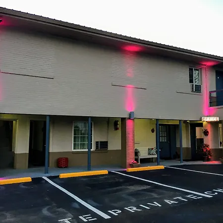 Ellijay Inn - Downtown Ellijay-3