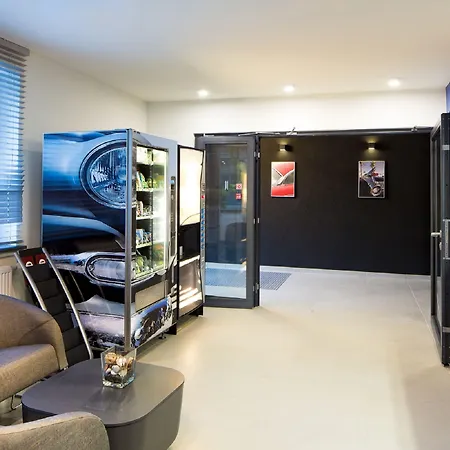 Automobil Hotel-3