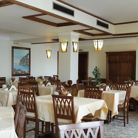 Hotel Mega Mare-3