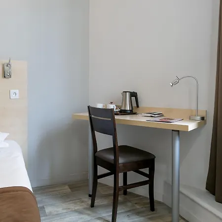 Hotel Foch Nancy Gare-2