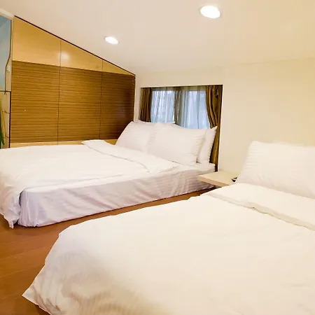 Dong Men Hotel-3