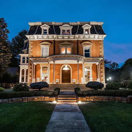Steele Mansion Inn & Gathering Hub-2