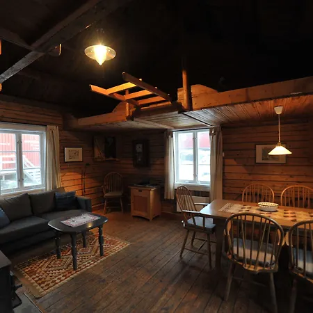 Reine Rorbuer - By Classic Norway Hotels-2