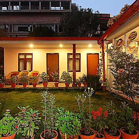 Hotel Amaryllis-2
