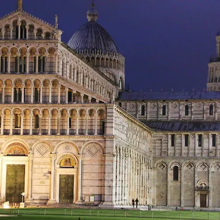 Hotel Pisa Tower-2